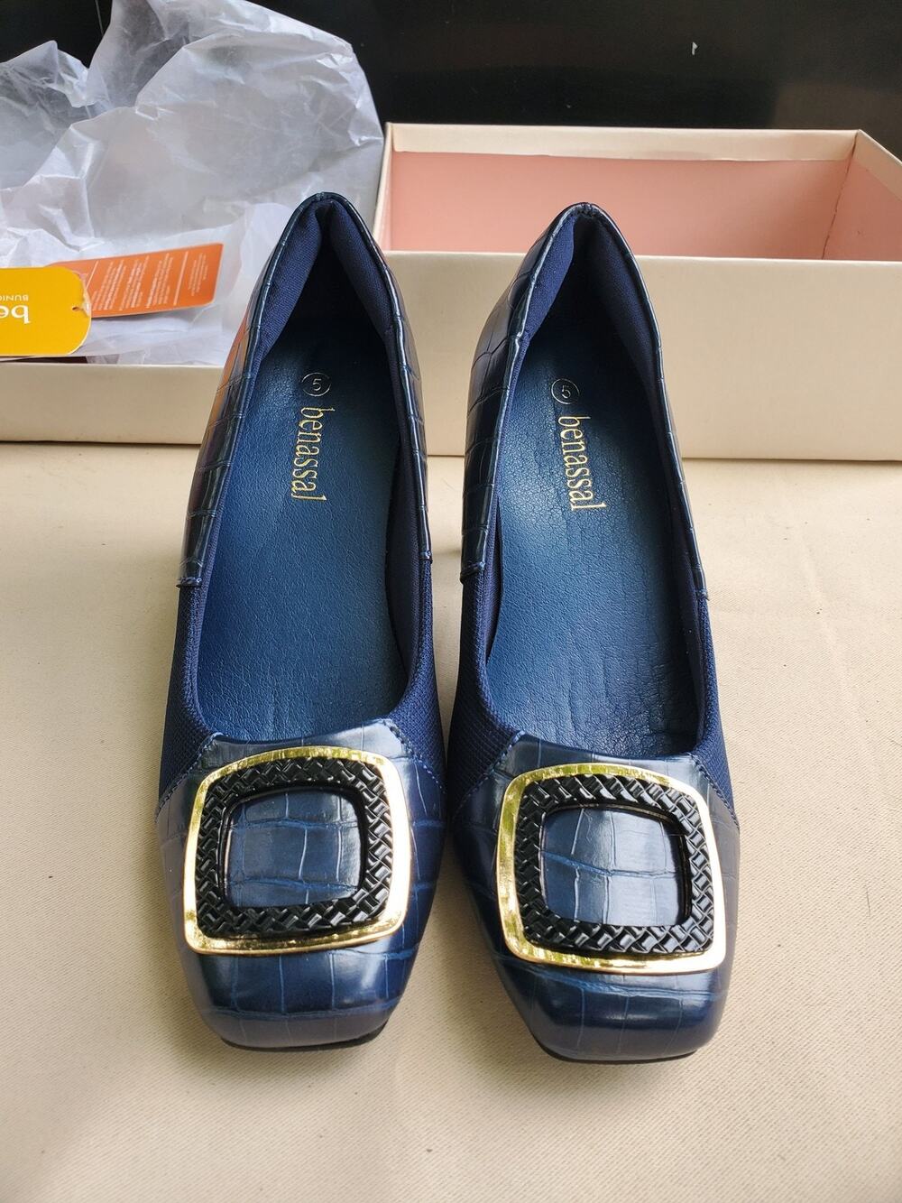Benassal Womens Pumps Size 5 Navy Blue Crocodile Embossed Buckle Accent Block